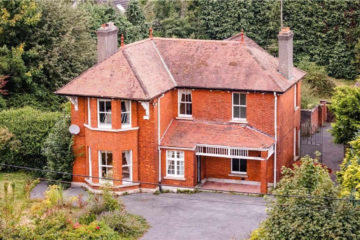 cintra, leopardstown rd, foxrock dublin 18 2