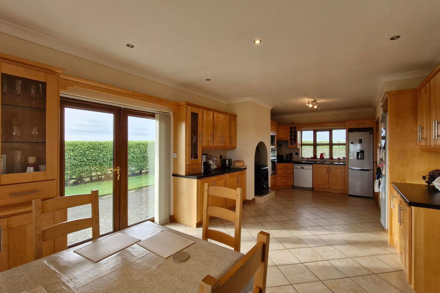Eskermore, Ballinamore Bridge, Ballinasloe, Co. Galway, H53XK63 8