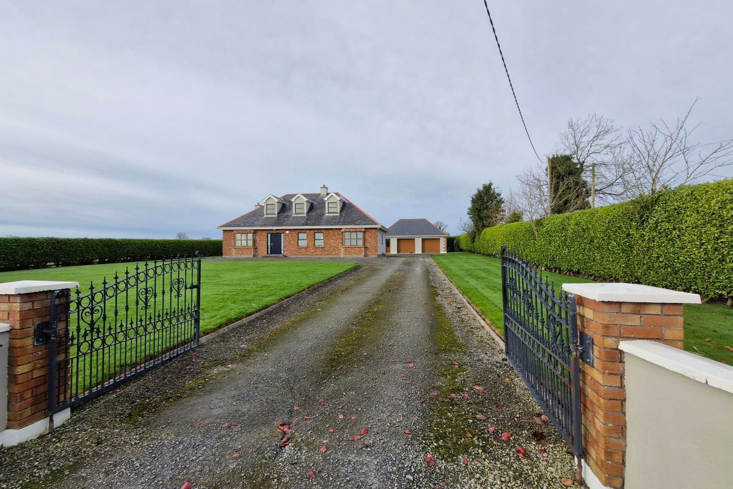Eskermore, Ballinamore Bridge, Ballinasloe, Co. Galway, H53XK63 3