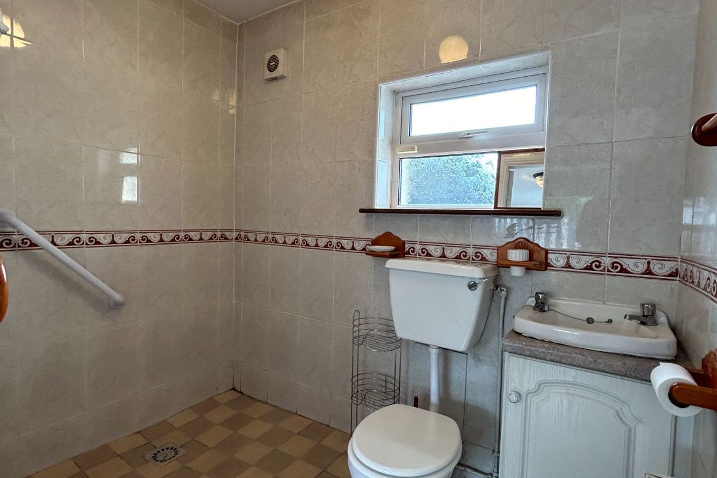Maclear, 13 Cedar Grove, Bishopstown, Co. Cork, T12A30H 2