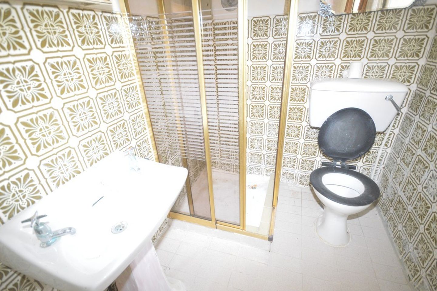 The Lodge, Main Street, Ardara, Co. Donegal, F94V9HF 16
