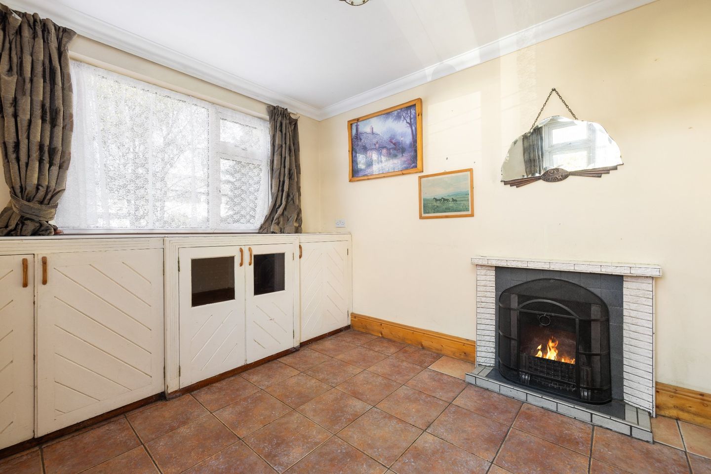 Nirvana, Crutchley Lane, Main Street, Bray, Co. Wicklow, Bray, Co. Wicklow, A98N7D9 5