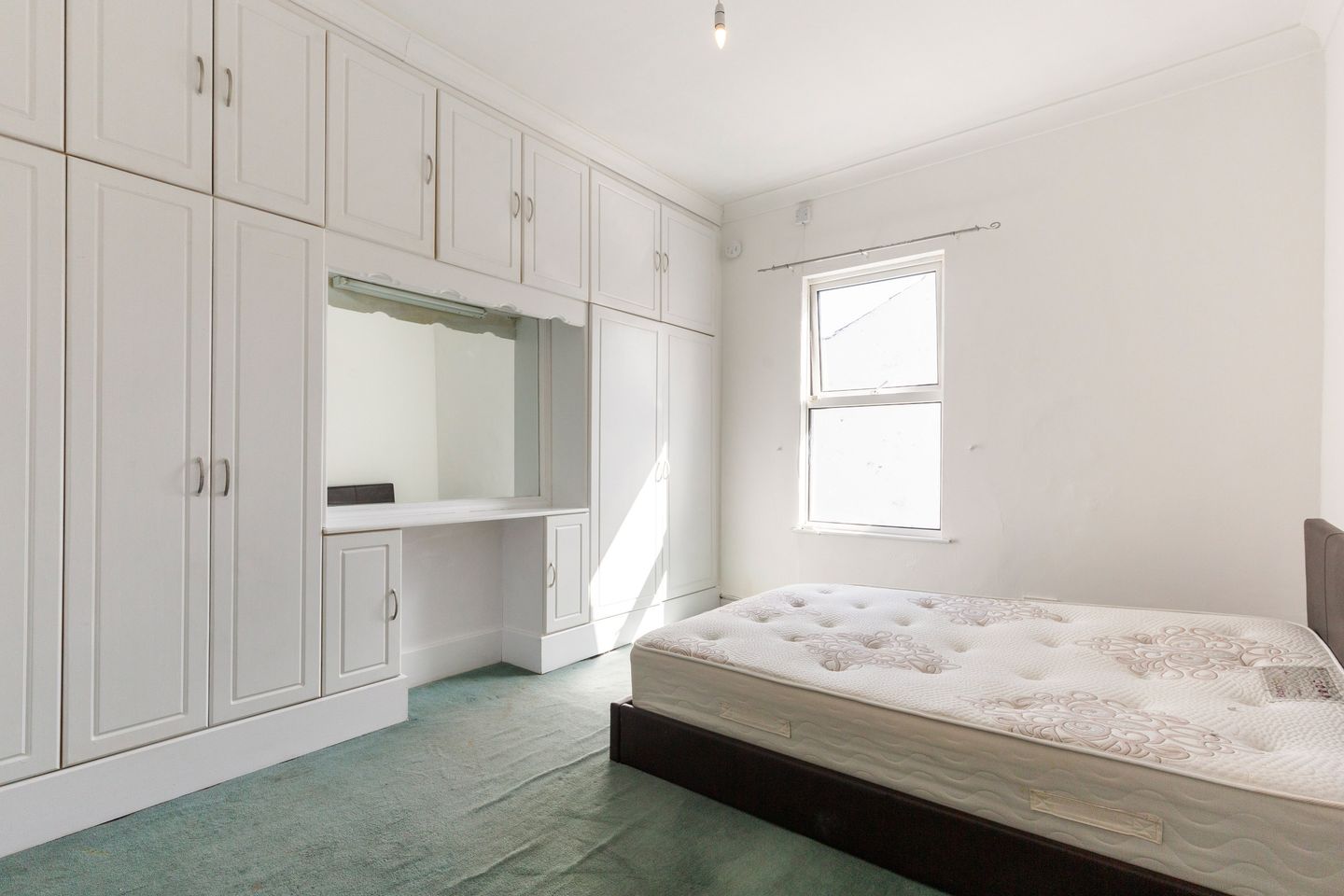 30 Victoria Street, Dublin 8, D08F2Y7 10