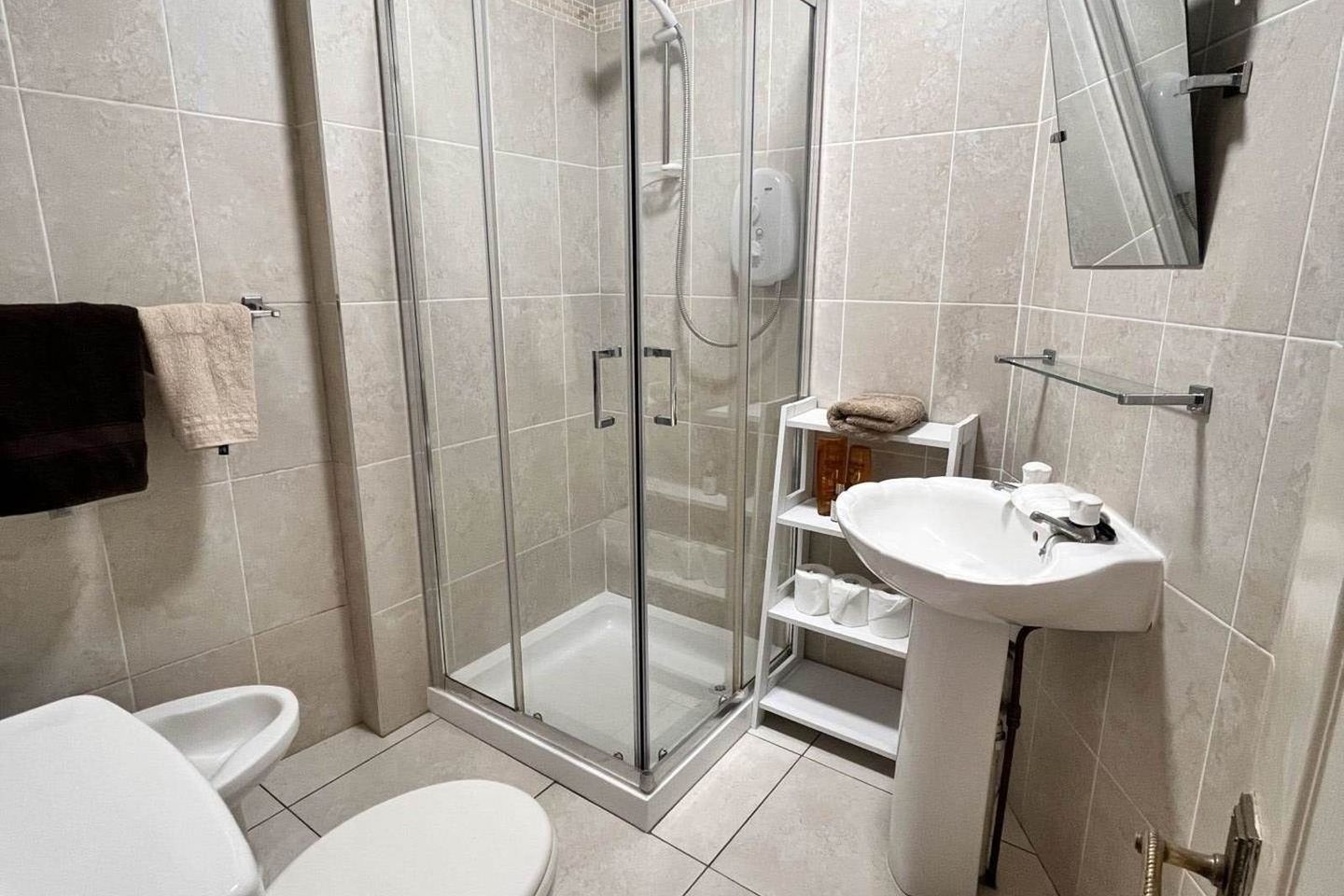 13 Fishermans Wharf, Bowling Green, Galway City Centre, H91XK46 15
