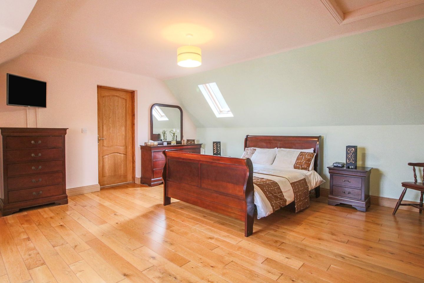 Carrigeen Lodge, Carrigeen, Kilglass, Co. Roscommon, F42D732 20