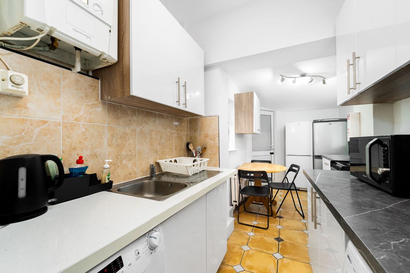 2 Iveragh Road, Gaeltacht Park, Whitehall, Dublin 9, D09FK15 7
