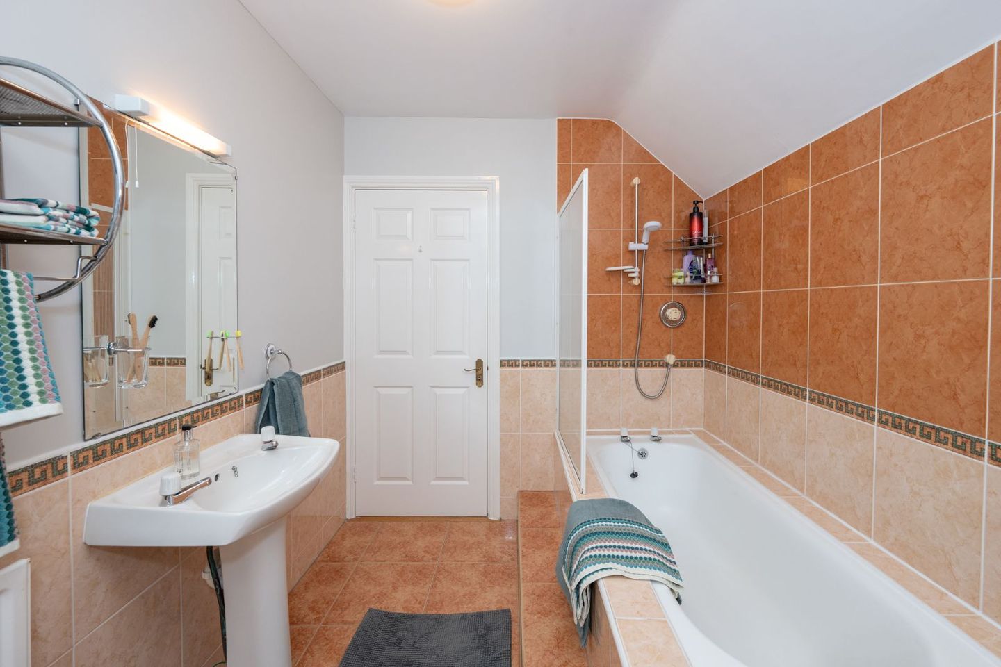 Lower Ballygarvan, Ballygarvan, Co. Cork, T12AH31 31