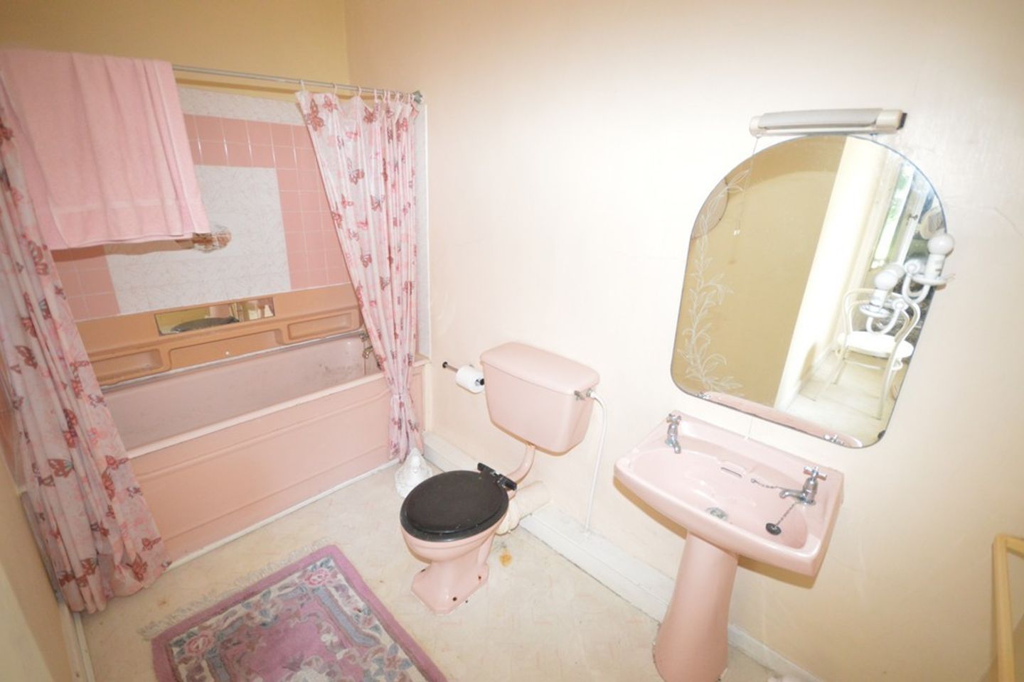 The Lodge, Main Street, Ardara, Co. Donegal, F94V9HF 8