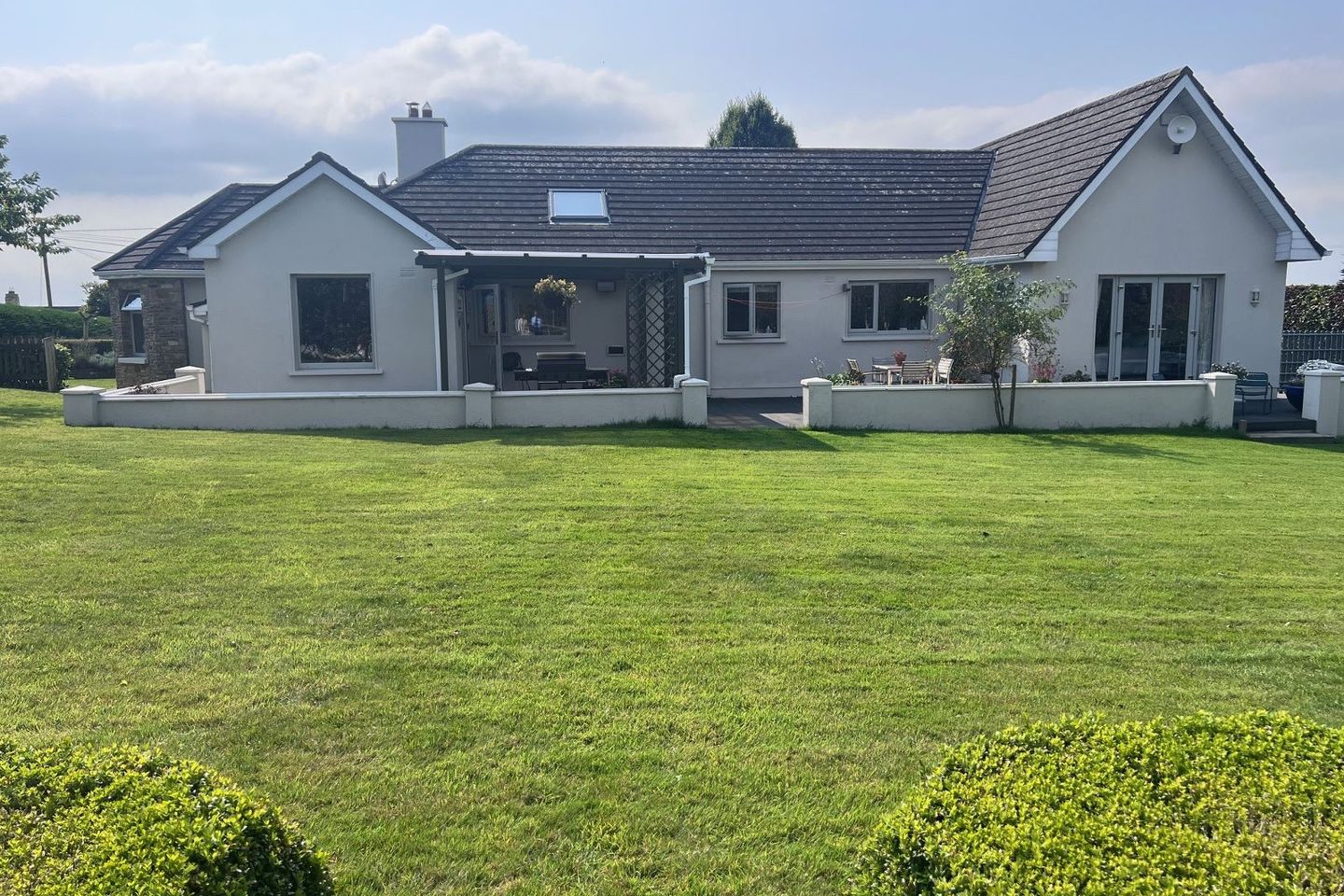 The Farside, Jerpoint West, Thomastown, Co. Kilkenny, R95F8E8 55