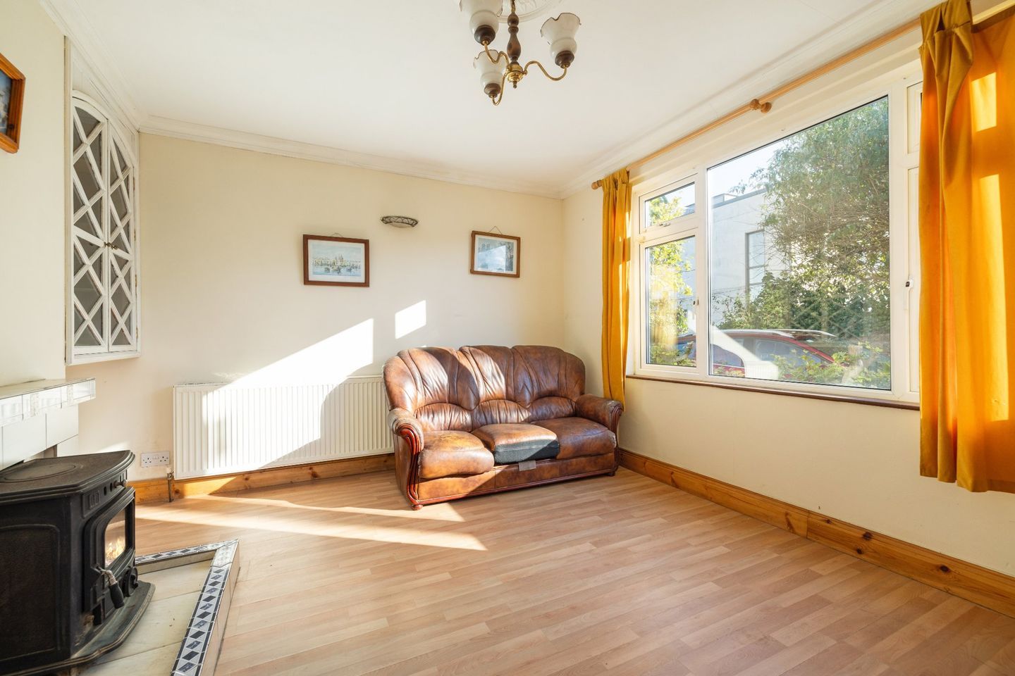 Nirvana, Crutchley Lane, Main Street, Bray, Co. Wicklow, Bray, Co. Wicklow, A98N7D9 4