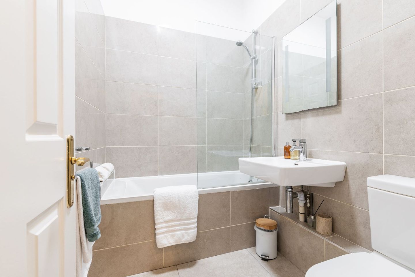 9 Roebuck Hall, The Palms, Clonskeagh, Dublin 14, D14VY27 5