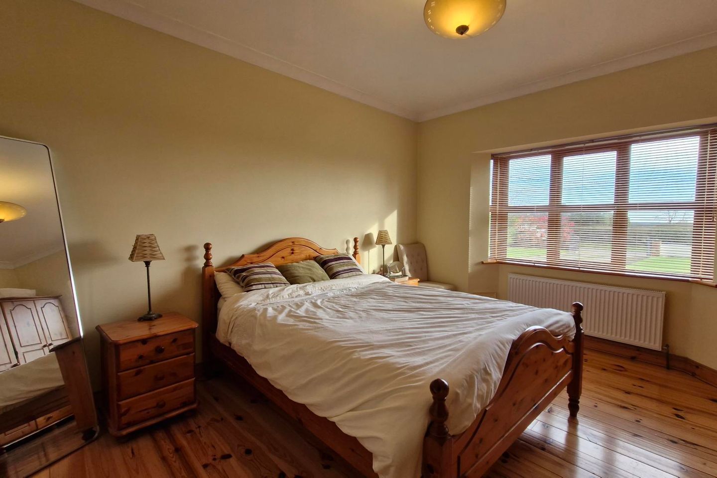Eskermore, Ballinamore Bridge, Ballinasloe, Co. Galway, H53XK63 14