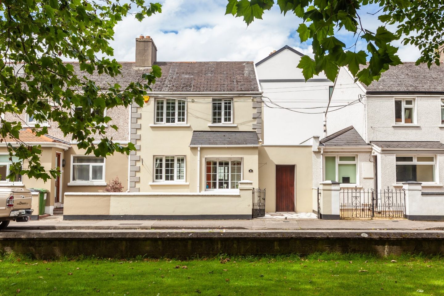 15 Blackquiere Villas, Off North Circular Road, Royal Canal Bank, Dublin 7, D07RY17 2
