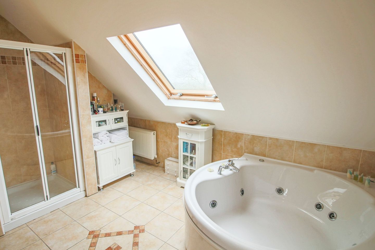 Carrigeen Lodge, Carrigeen, Kilglass, Co. Roscommon, F42D732 21