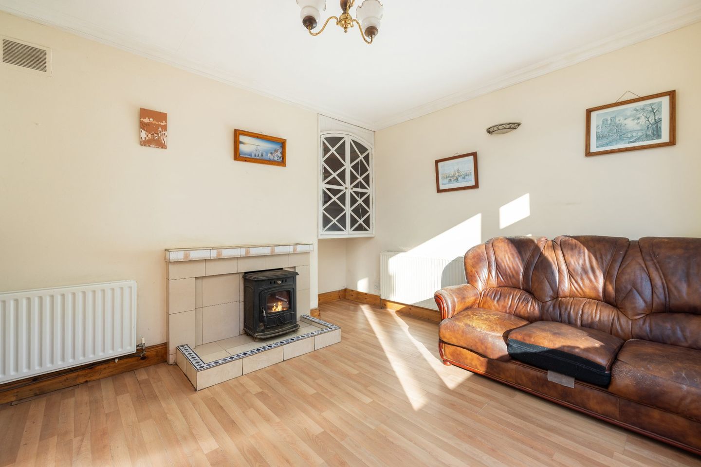 Nirvana, Crutchley Lane, Main Street, Bray, Co. Wicklow, Bray, Co. Wicklow, A98N7D9 3
