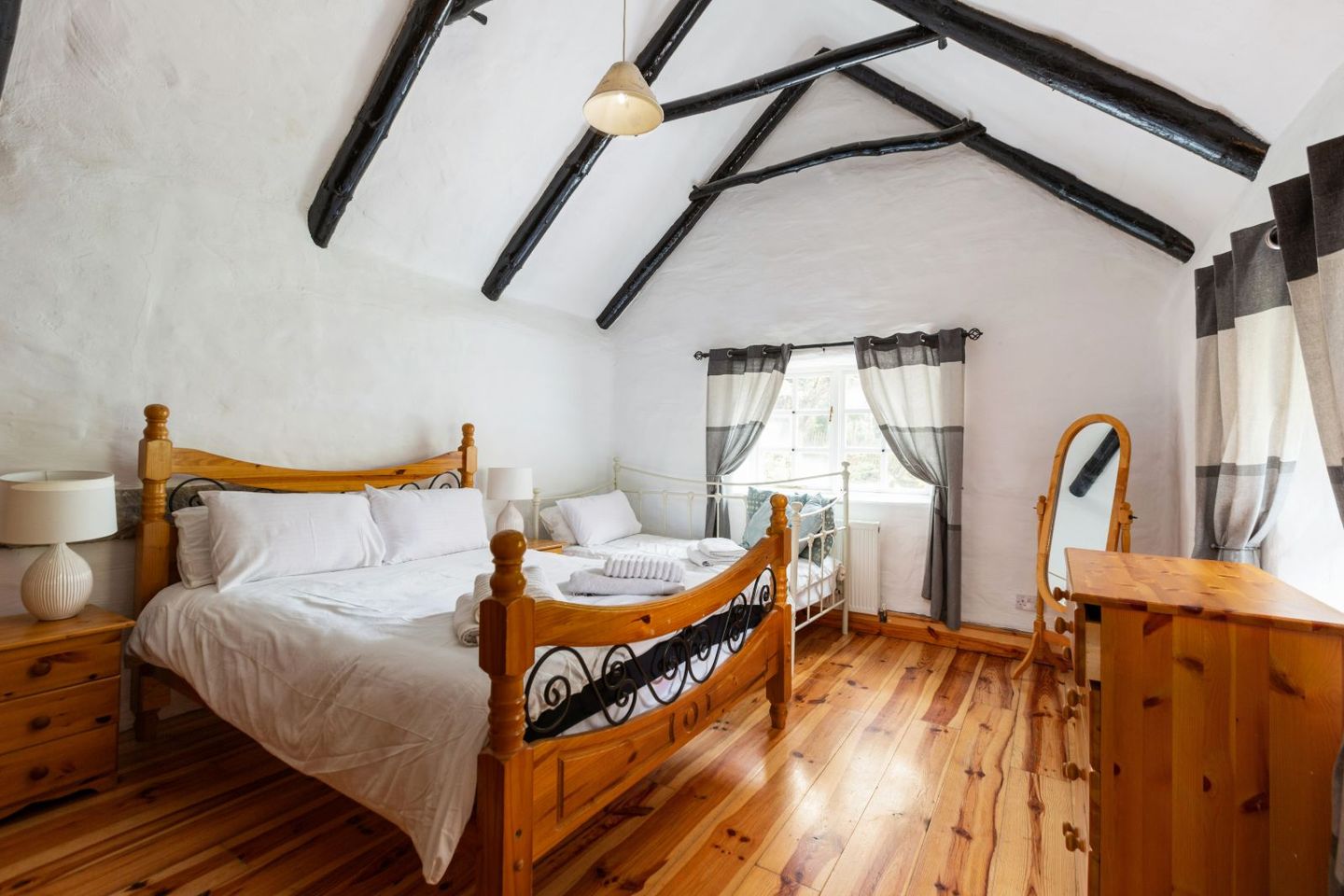 Clarisses Cottage, Glenmacnass, Glendalough, Glendalough, Co. Wicklow, A98PW25 18