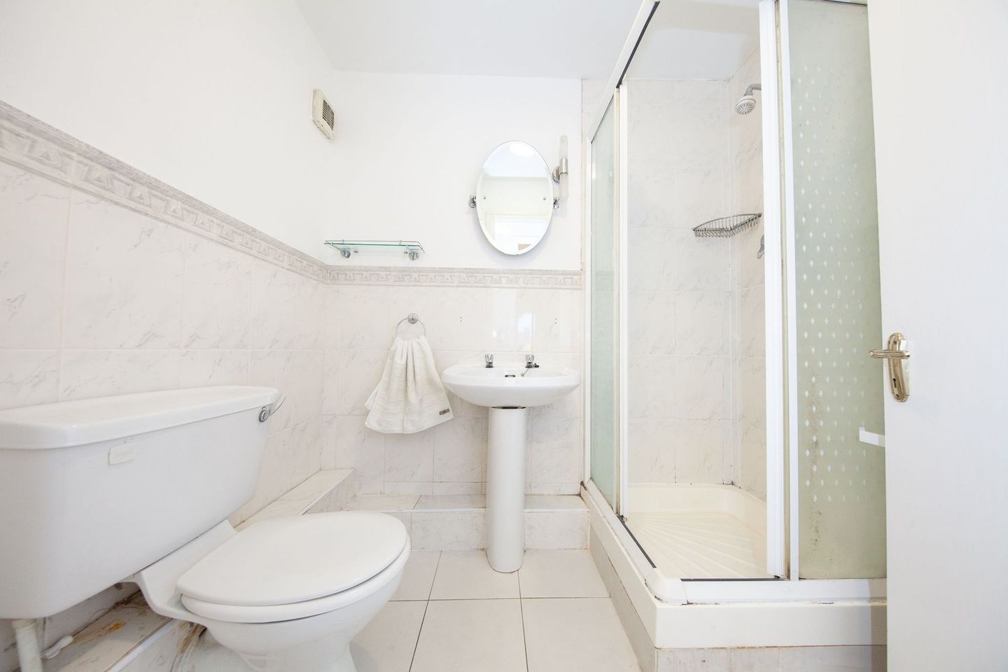 apt 14 riverside, poddle park, kimmage dublin 12 16